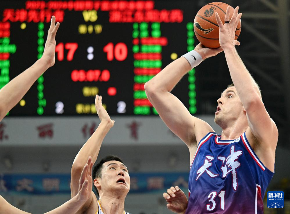  广州龙狮爆冷击败浙江东阳光引发热议