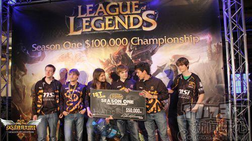  电竞豪门狭路相逢演绎巅峰之战